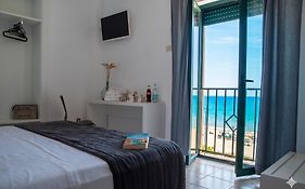 Baron Beach Hotel